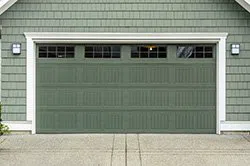 Expert Garage Doors Service Mt Vernon, NY 914-229-2717 - residential-side